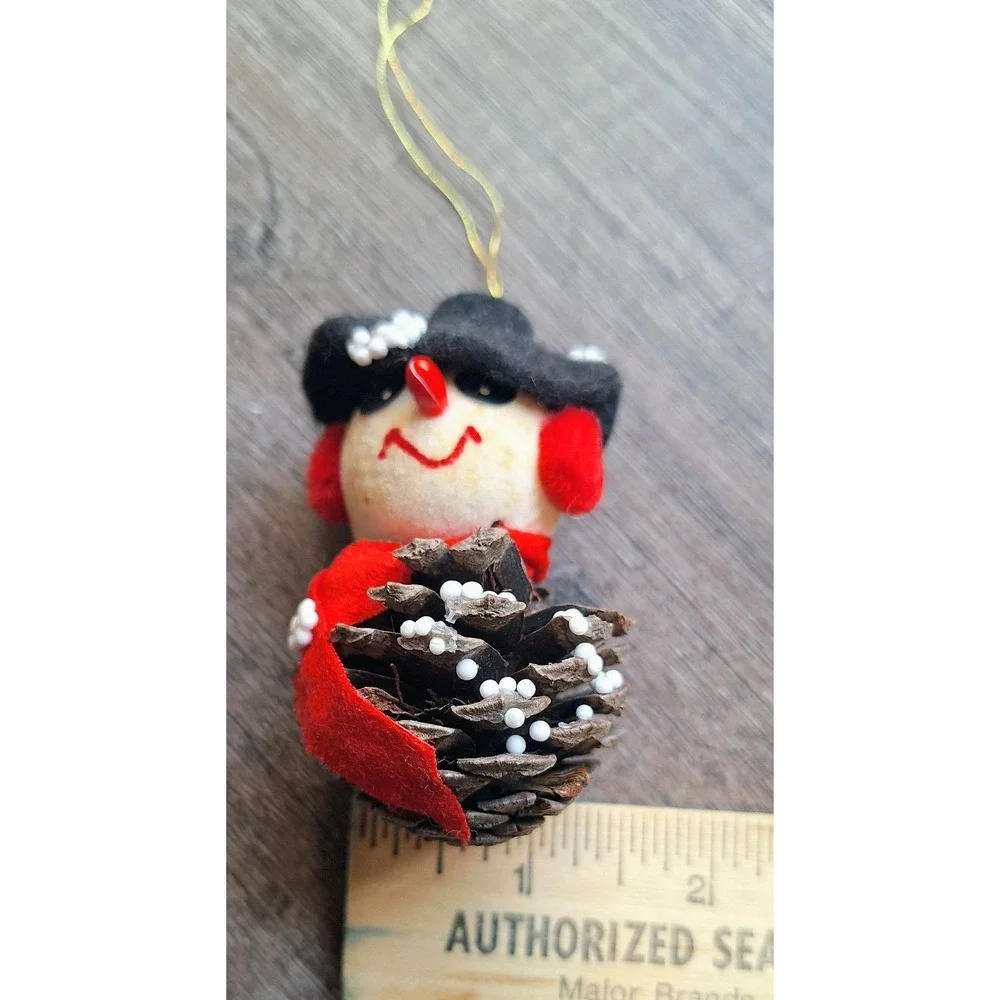 Vintage Pinecone Snowman‎ Christmas Ornament Top hat Ear Muffs